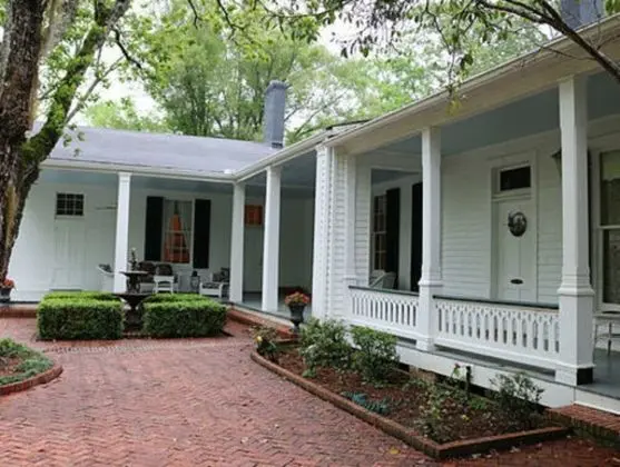 Collina Plantation Inn - Dış Mekan