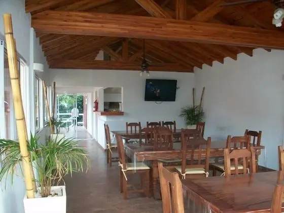 Colonia Aoma Villa Carlos Paz - Yerinde Yemek