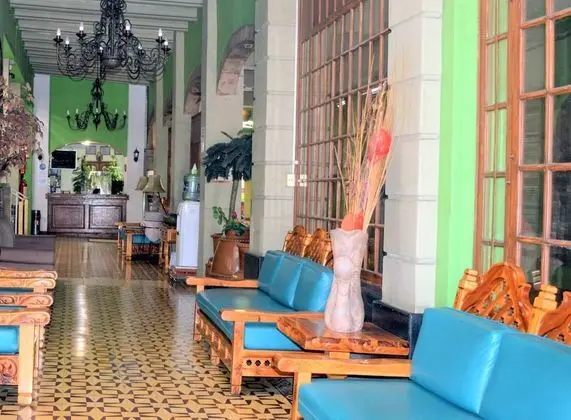 Hotel Colonial - Lobi