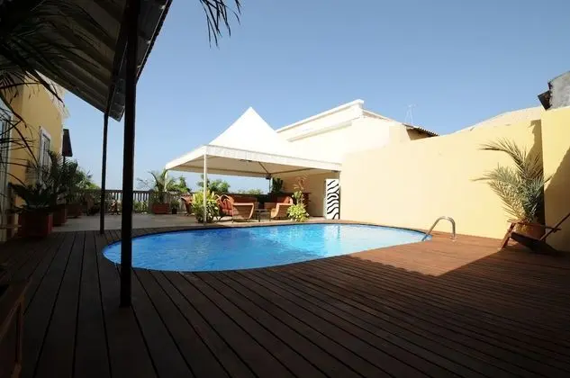 The Colonial Guest House - Havuz