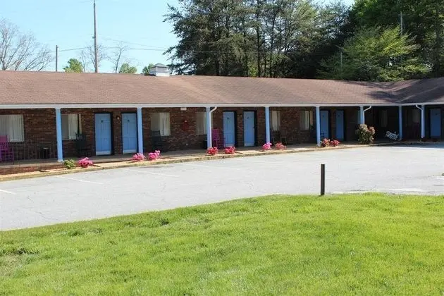 Colonial Inn Franklin