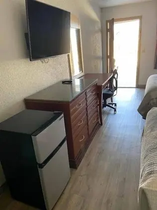 Colonial Inn - İç Mekan