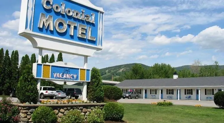 Colonial Motel
