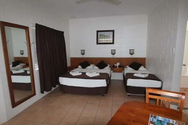 The Colonial Rose Motel - Oda