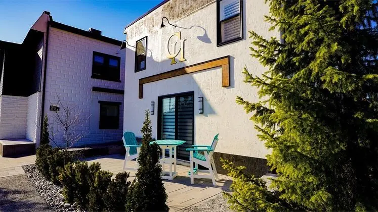 Colonial Hotel & Suites - Dış Mekan