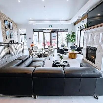 Colonial Hotel & Suites - Lobi