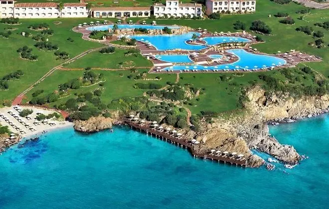 Colonna Resort