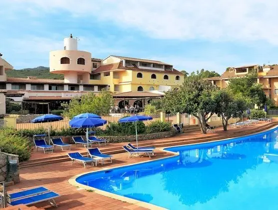 Colonna Beach Hotel - Havuz
