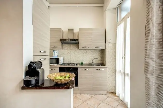 Colonna Suite Luxury - Termini Station Big Apartment - Mutfak