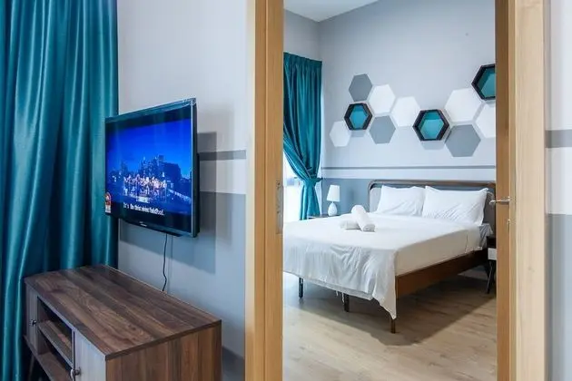 Colony at Kampung Baru by Plush - Oda