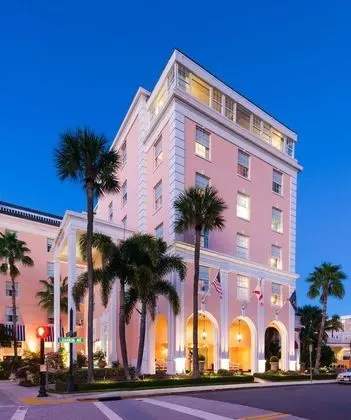 The Colony Hotel