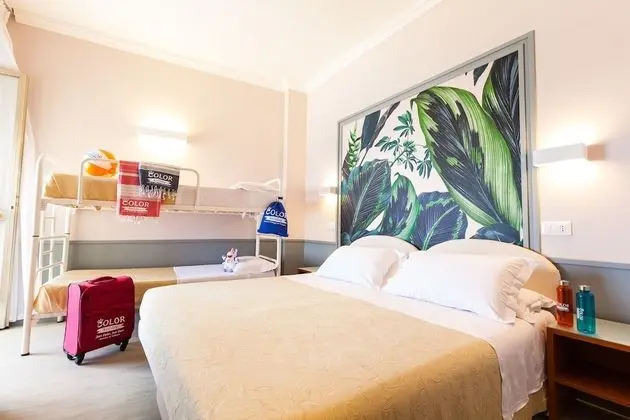 Color Ermitage Beach - Oda