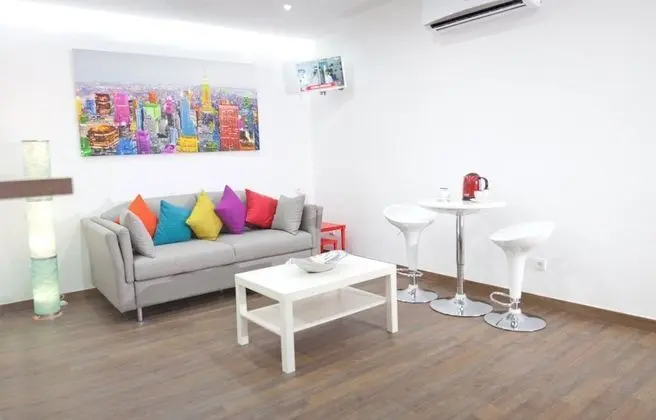 Color Suites Alicante - Öne Çıkan Resim