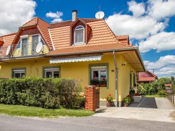 Colore Balatonm Riaf rd - Oda