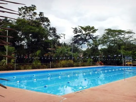 Colores del Arenal - Havuz