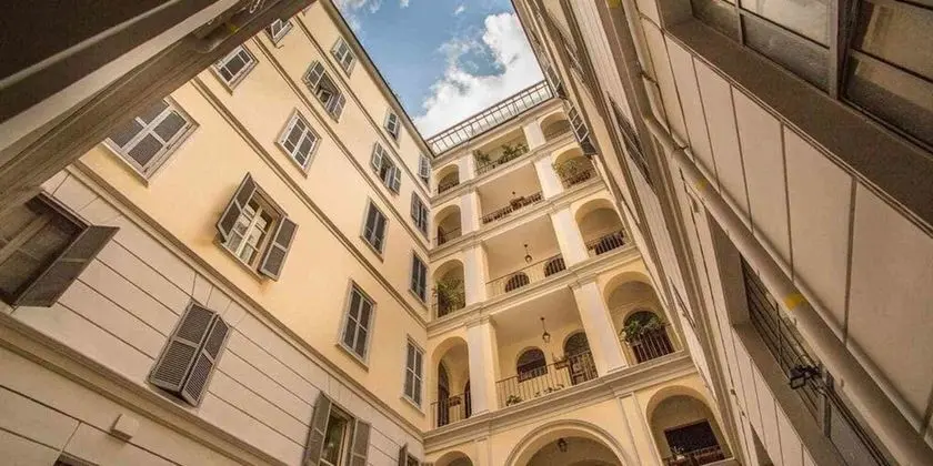 Colosseo 2 Bedroom Walking Distance