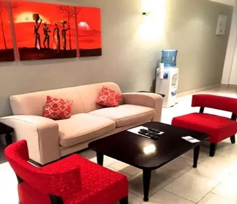 Colosseum Square Luxury Apartments - Oda