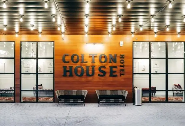 Colton House Hotel - Dış Mekan