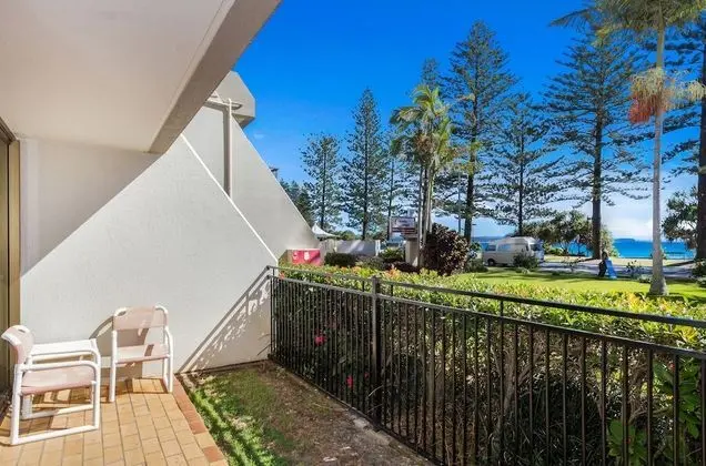 Columbia Beachfront Apartments