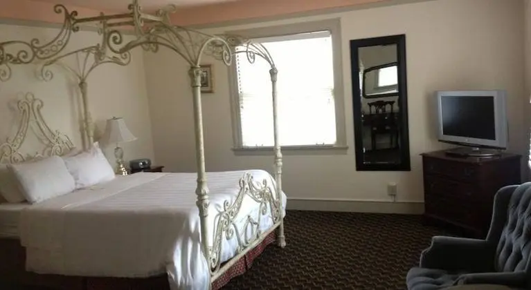 Columbia Gorge Hotel & Spa