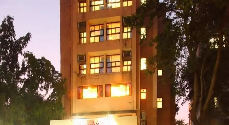 Hotel Columbus - Dış Mekan