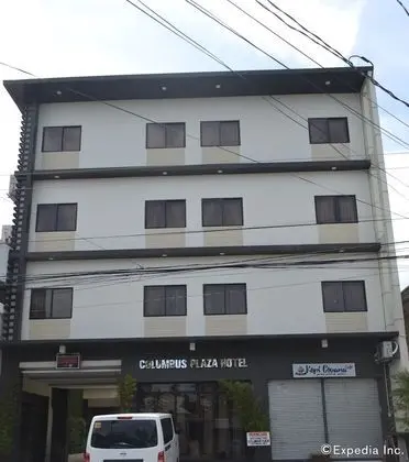 Columbus Plaza Hotel - Dış Mekan