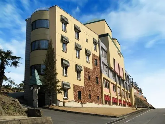 Hotel Com - Adults Only