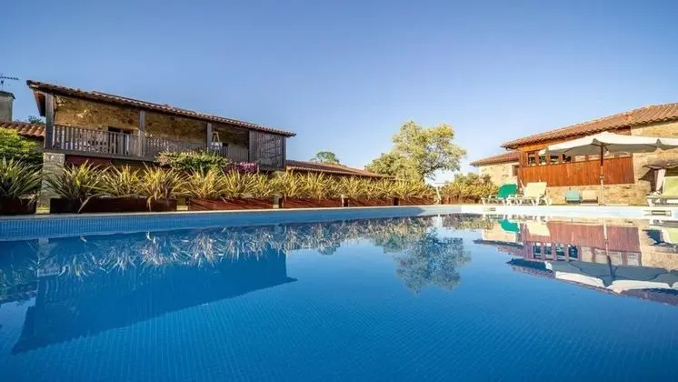 Villa com Piscina Braga by Izibookings - Havuz
