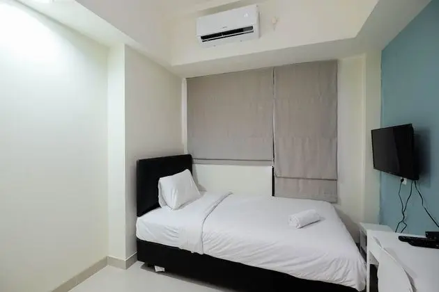 Combined 3Br Apartment Without Living Room At Evenciio Margonda