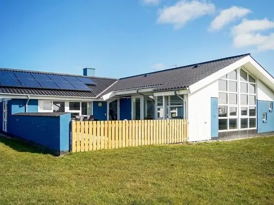 Comely Holiday Home in Spøttrup With Sauna