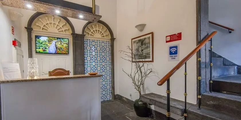 Comercial Azores Guest House - Lobi