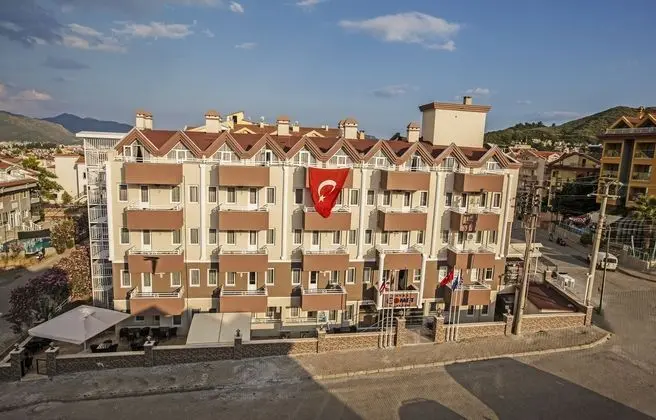 Comet Hotel Deluxe in Marmaris - Havadan Görünüm