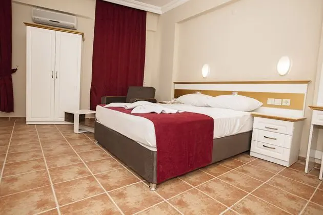 Comet Hotel Deluxe in Marmaris - 3
