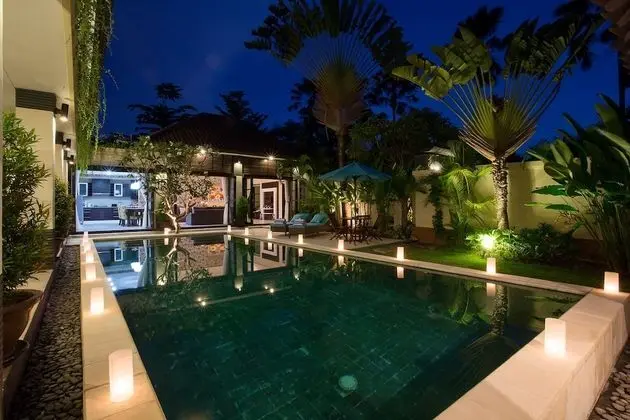 Cometa Villas Seminyak by Premier Hospitality Asia - Havuz