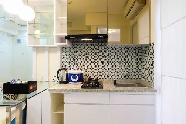 Comfort 2BR at Bassura City Cipinang Apartment - Mutfak
