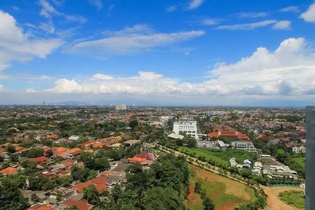 Comfort 2Br At Cinere Bellevue Suites Apartment