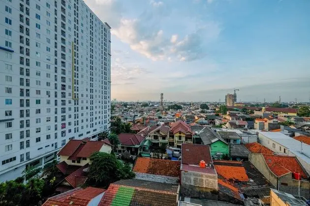 Comfort 2Br With City View Bassura City Apartment