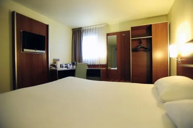 Comfort Hotel Aeroport Lyon St Exupery - Oda