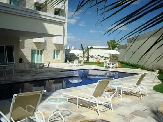 Comfort Hotel Araraquara - Havuz