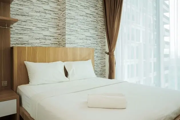 Comfort and Cozy 1BR at Tree Park City BSD Apartment - Oda