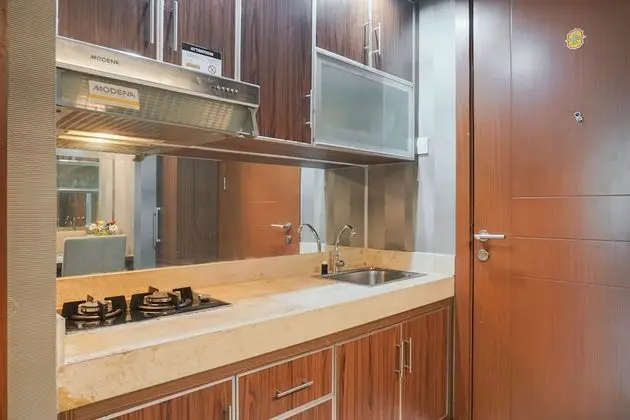 Comfort and Cozy Studio at MT Haryono Square Apartment - Mutfak