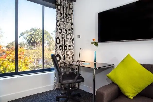 Comfort Hotel East Melbourne