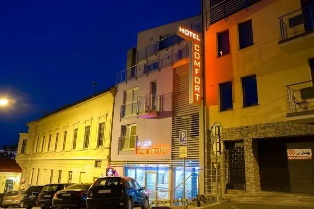 Hotel Comfort with free wellness and fitness Centrum - Dış Mekan