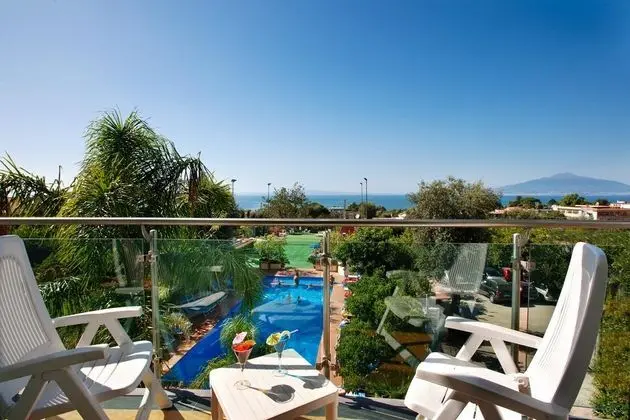 Comfort Hotel Gardenia Sorrento Coast - Havuz