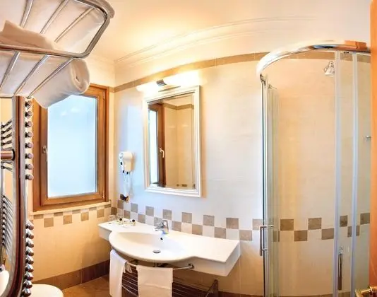 Comfort Hotel Gardenia Sorrento Coast - Oda