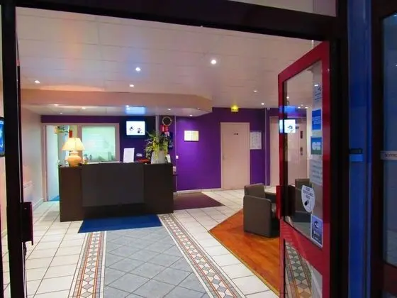 Comfort Hotel Gennevilliers - Genel