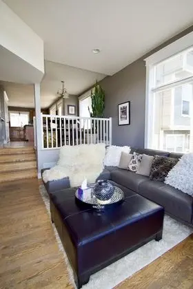 Comfort and Grace on Queen Anne Hill - Oda