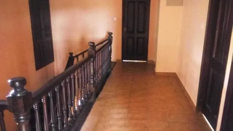 Comfort Guest House Shanzu - İç Mekan