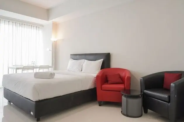 Comfort and Homey Studio at Green Sedayu Apartment