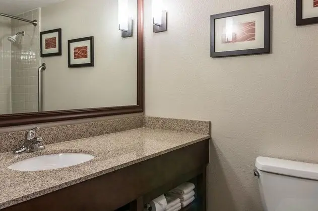Comfort Inn Airport